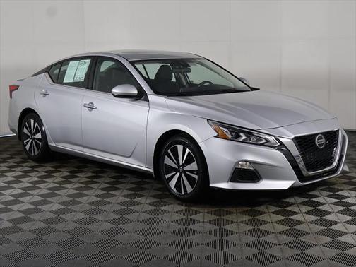 2021 Nissan Altima 2.5 SV