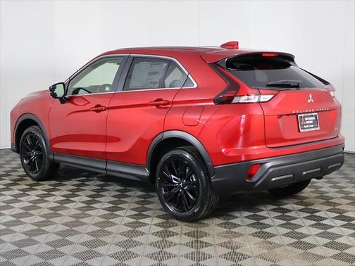 2025 Mitsubishi Eclipse Cross LE