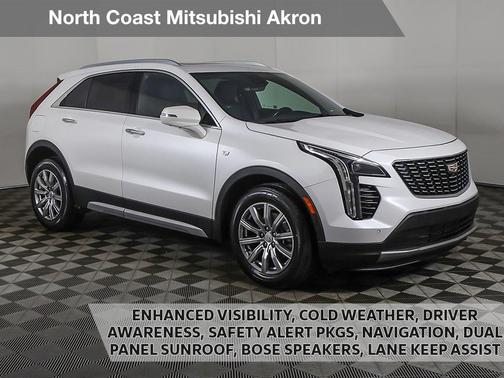 2022 Cadillac XT4 Premium Luxury