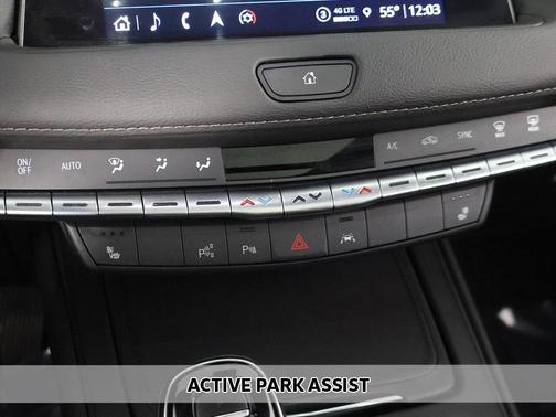 2022 Cadillac XT4 Premium Luxury