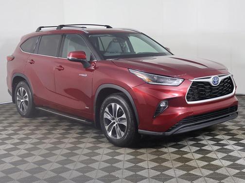 2021 Toyota Highlander Hybrid XLE