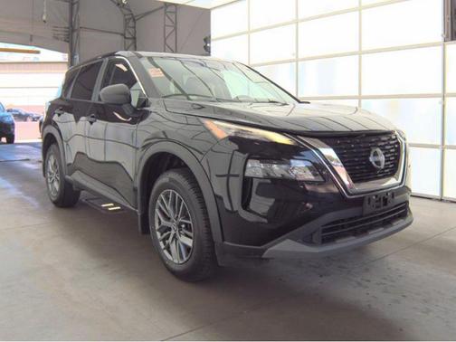 Super Black 2023 Nissan Rogue S