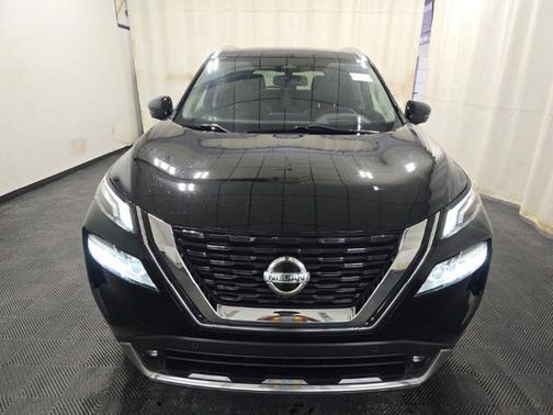 Super Black 2021 Nissan Rogue Platinum