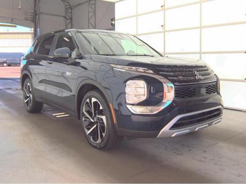 2023 Mitsubishi Outlander PHEV SE S-AWC