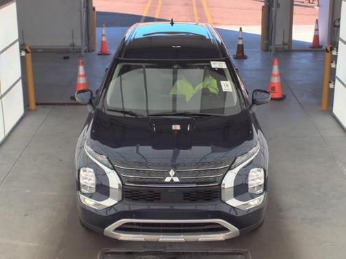 2023 Mitsubishi Outlander PHEV SE S-AWC