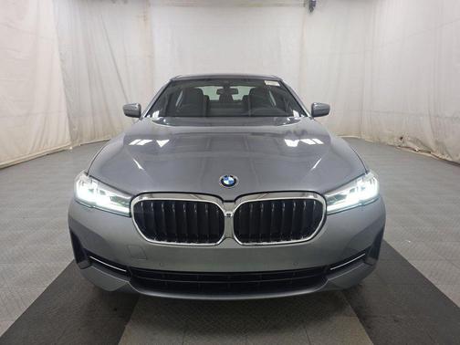 Skyscraper Gray Metallic 2023 BMW 530 i xDrive