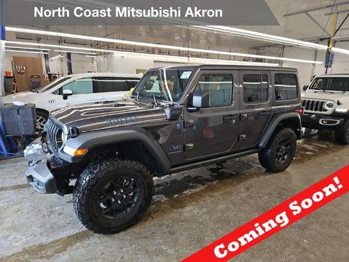 Granite Crystal Metallic Clearcoat 2025 Jeep Wrangler 4xe Willys