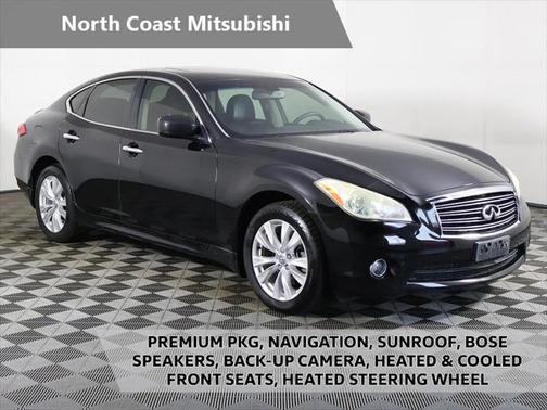 2011 INFINITI M37x Base