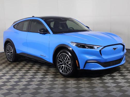 Grabber Blue Metallic 2024 Ford Mustang Mach-E Premium