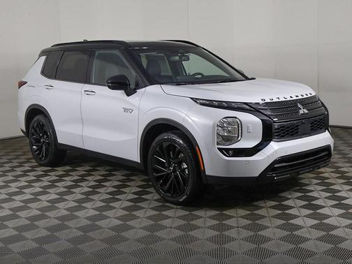 2025 Mitsubishi Outlander PHEV SEL