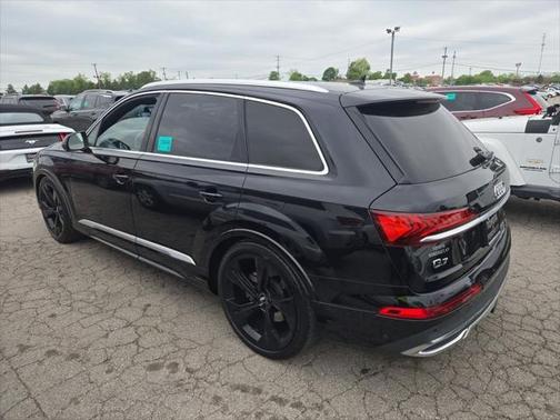 2020 Audi Q7 55 Prestige