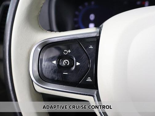 2024 Volvo XC90 B6 Plus Bright Theme 7-Seater