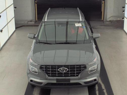 2021 Hyundai VENUE SEL