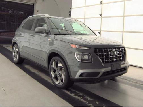 2021 Hyundai VENUE SEL