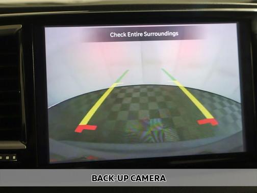 Ceramic Gray Clearcoat 2023 Chrysler Pacifica Touring L