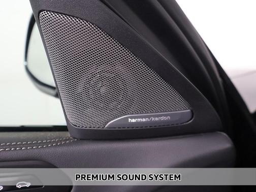 2025 BMW X6 xDrive40i