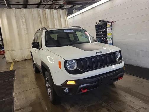 2022 Jeep Renegade Trailhawk