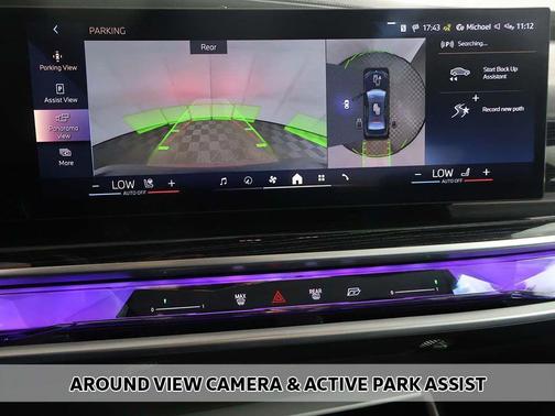 Carbon Black Metallic 2025 BMW 740 xDrive