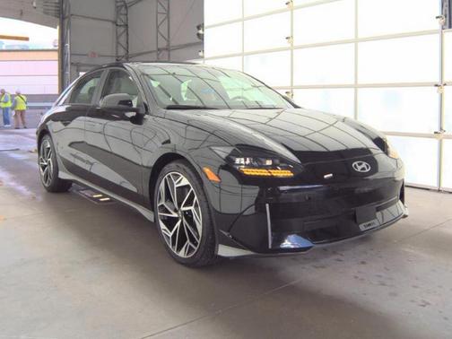 2023 Hyundai IONIQ 6 SEL