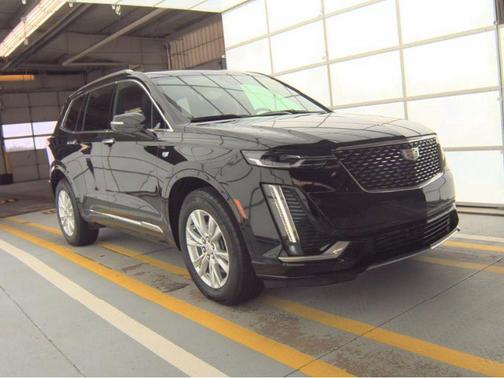 Stellar Black Metallic 2024 Cadillac XT6 Luxury AWD