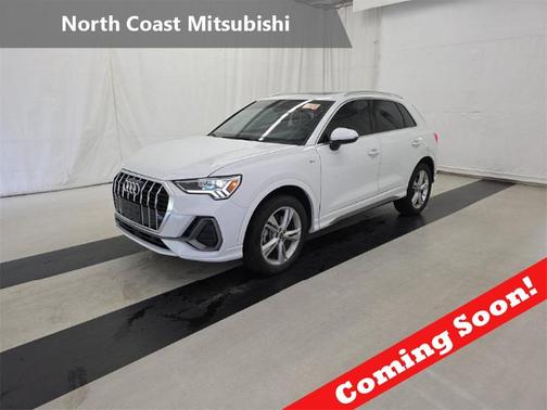 2022 Audi Q3 45 S line Premium Plus
