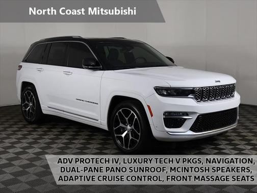 2022 Jeep Grand Cherokee Summit