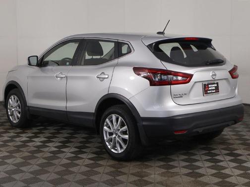 2022 Nissan Rogue Sport S