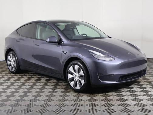 2022 Tesla Model Y Long Range Dual Motor All-Wheel Drive