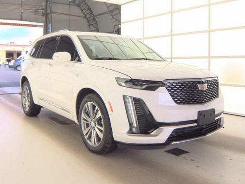 Crystal White Tricoat 2025 Cadillac XT6 Premium Luxury AWD