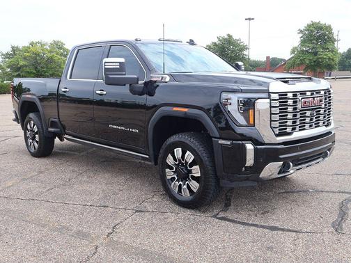Onyx Black 2025 GMC Sierra 3500 Denali