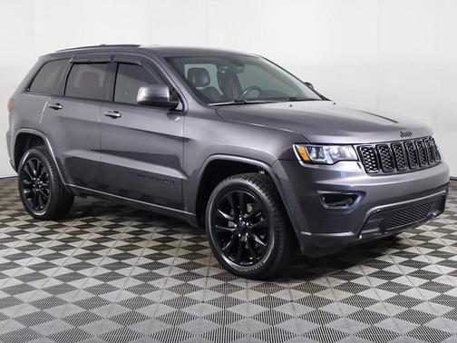 2017 Jeep Grand Cherokee Altitude