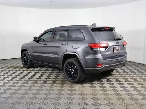2017 Jeep Grand Cherokee Altitude