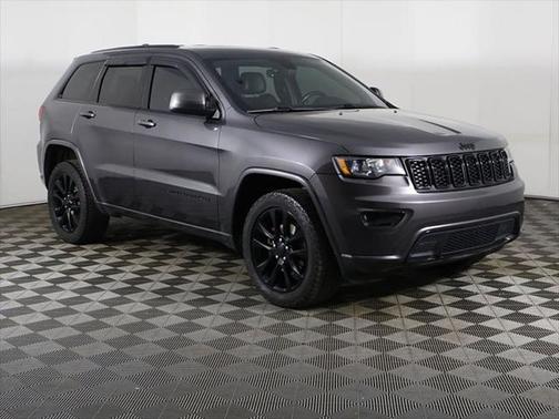 2017 Jeep Grand Cherokee Altitude