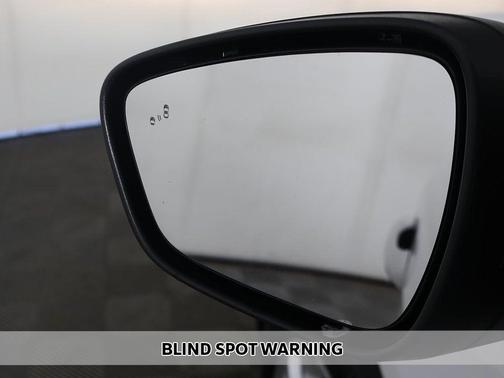 Oxford White 2022 Ford Escape SE