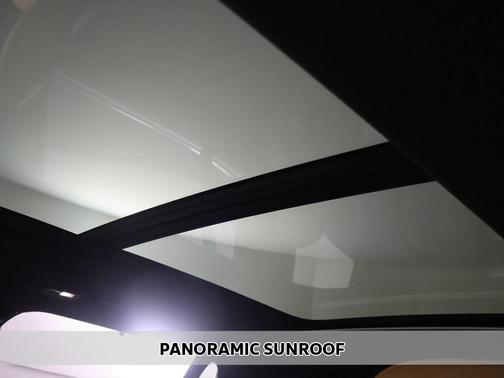 2024 Volvo XC90 B6 Ultimate Bright Theme 7-Seater