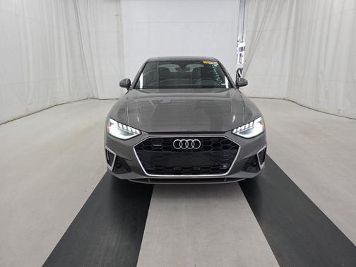 2023 Audi A4 Prestige 45 TFSI S line quattro S tronic