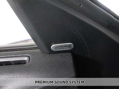 Pitch Black Clearcoat 2023 Dodge Charger SXT