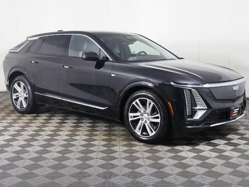 Stellar Black Metallic 2024 Cadillac LYRIQ Tech
