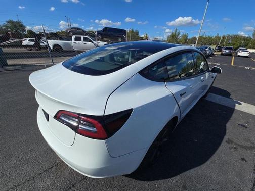 2023 Tesla Model 3 Standard Range