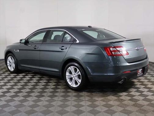 2016 Ford Taurus SEL