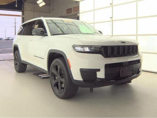 2022 Jeep Grand Cherokee L Altitude
