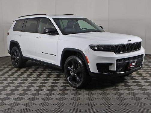 2022 Jeep Grand Cherokee L Altitude