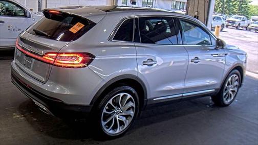 2022 Lincoln Nautilus Reserve