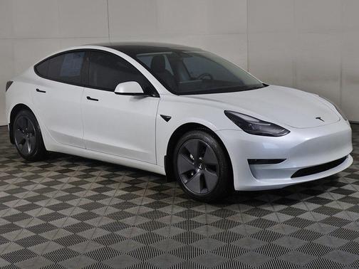 2023 Tesla Model 3 Standard Range