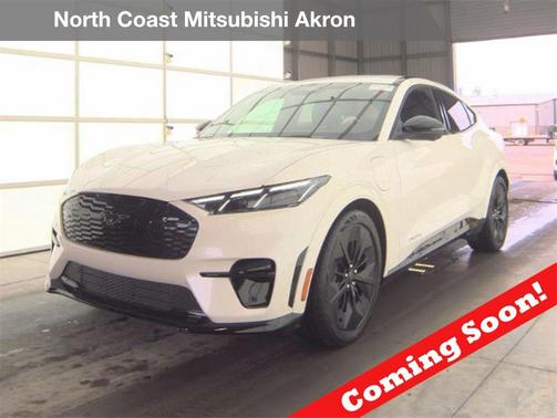 2025 Ford Mustang Mach-E GT