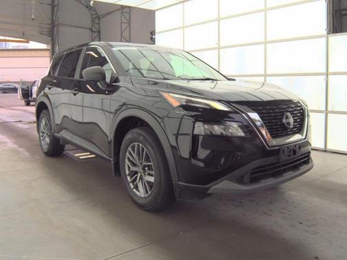 Super Black 2023 Nissan Rogue S