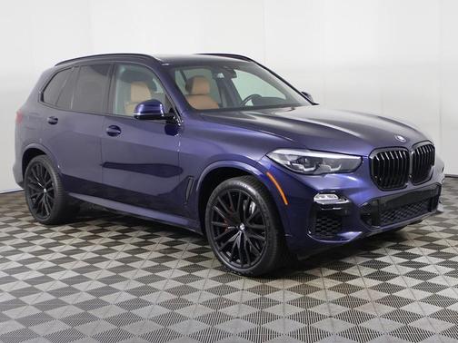 2021 BMW X5 M50i