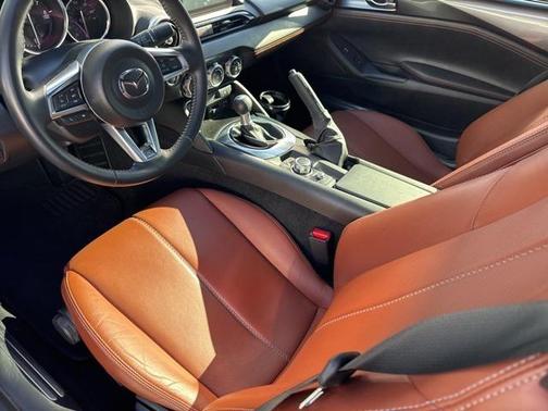 2023 Mazda MX-5 Miata RF Grand Touring