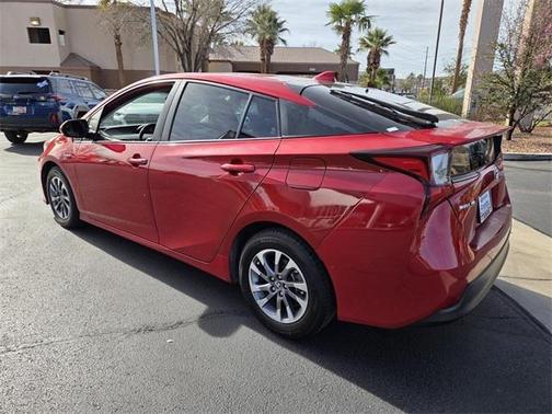 2019 Toyota Prius XLE