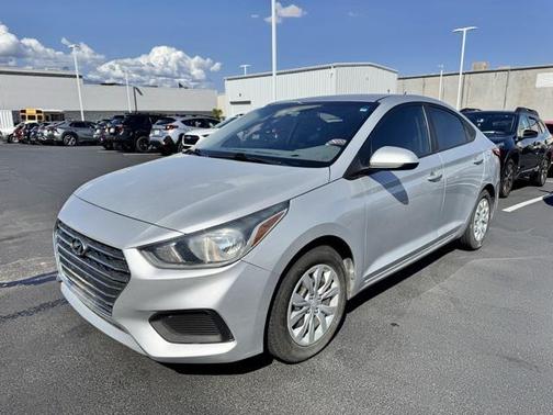 2020 Hyundai Accent SE